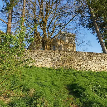 Treetops Woodchester Exterior photo